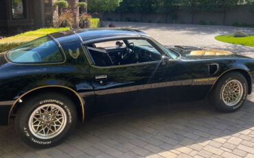 Pontiac-Trans-Am-Coupe-1979-1