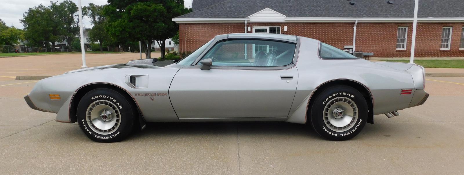 Pontiac-Trans-Am-Coupe-1979-16