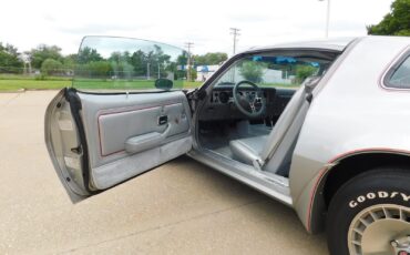 Pontiac-Trans-Am-Coupe-1979-18