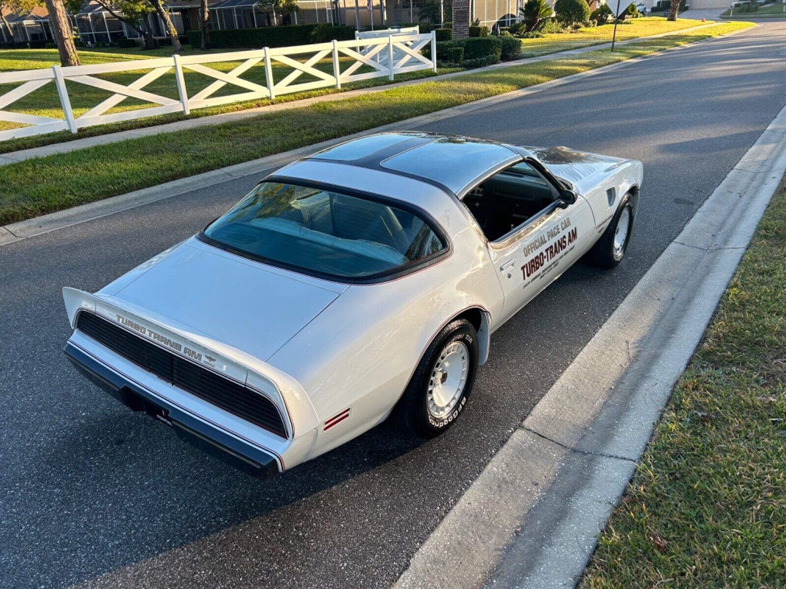 Pontiac-Trans-Am-Coupe-1980-18