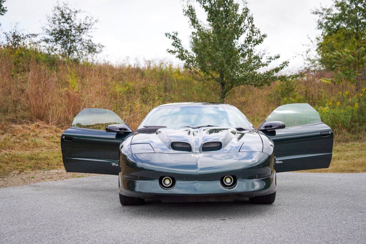 Pontiac-Trans-Am-Coupe-1994-39