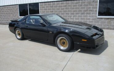 Pontiac Trans Am GTA  1990