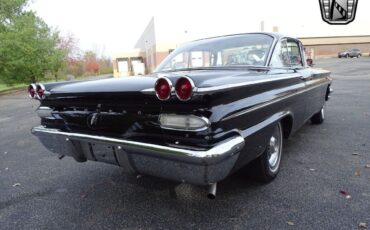 Pontiac-Ventura-Coupe-1960-6