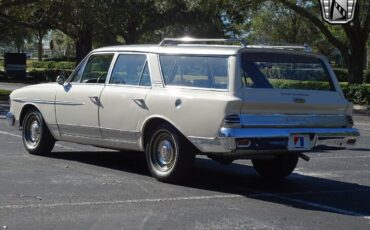 Rambler-Ambassador-1963-5