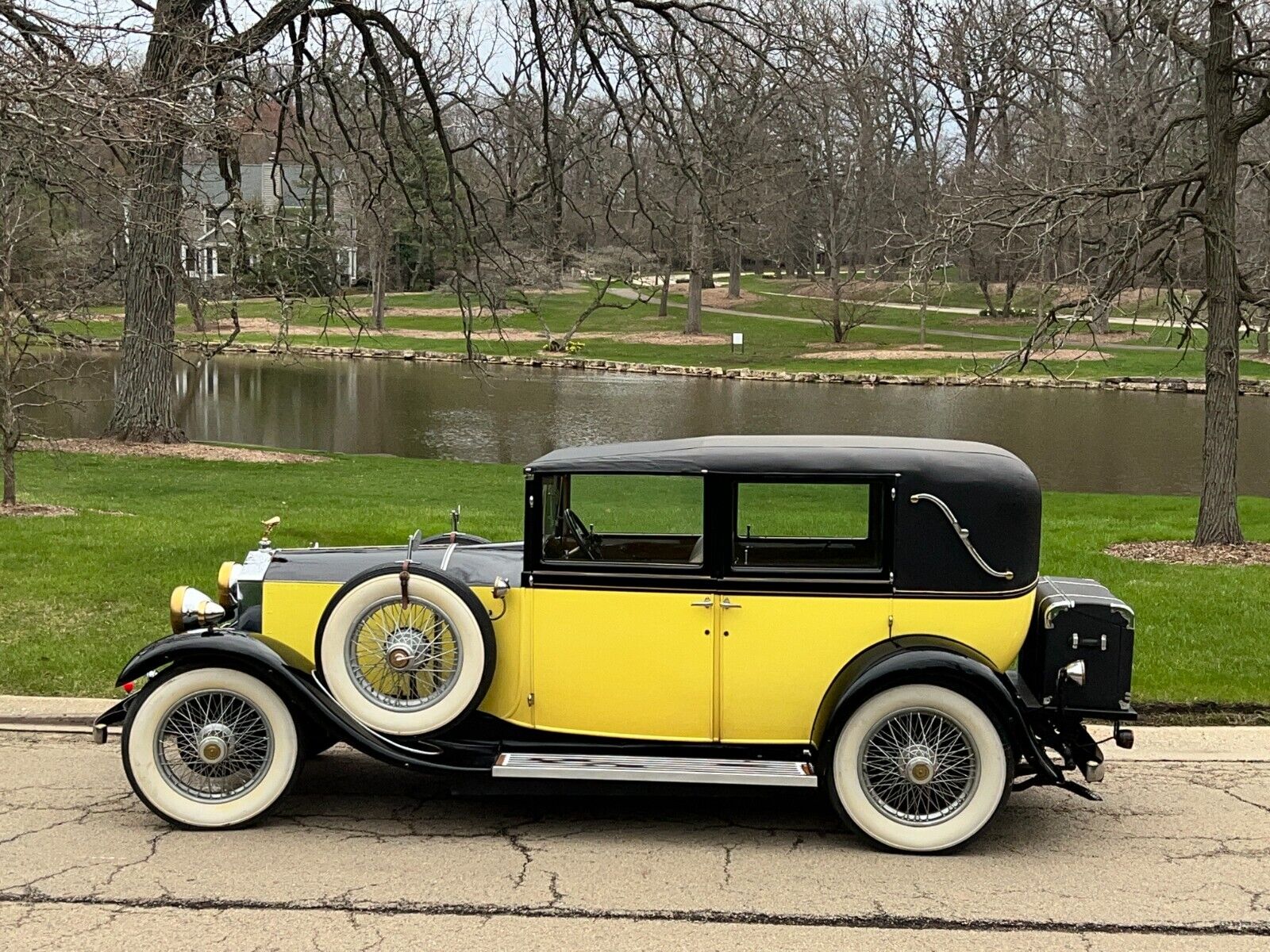 Rolls-Royce-20-hP-Berline-1929-3