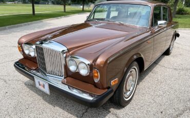 Rolls-Royce-Bentley-T2-1980-6