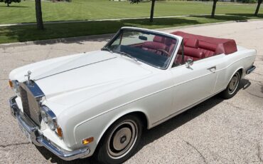 Rolls-Royce-Corniche-1971-1