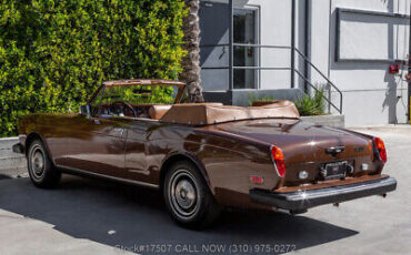 Rolls-Royce-Corniche-1982-6