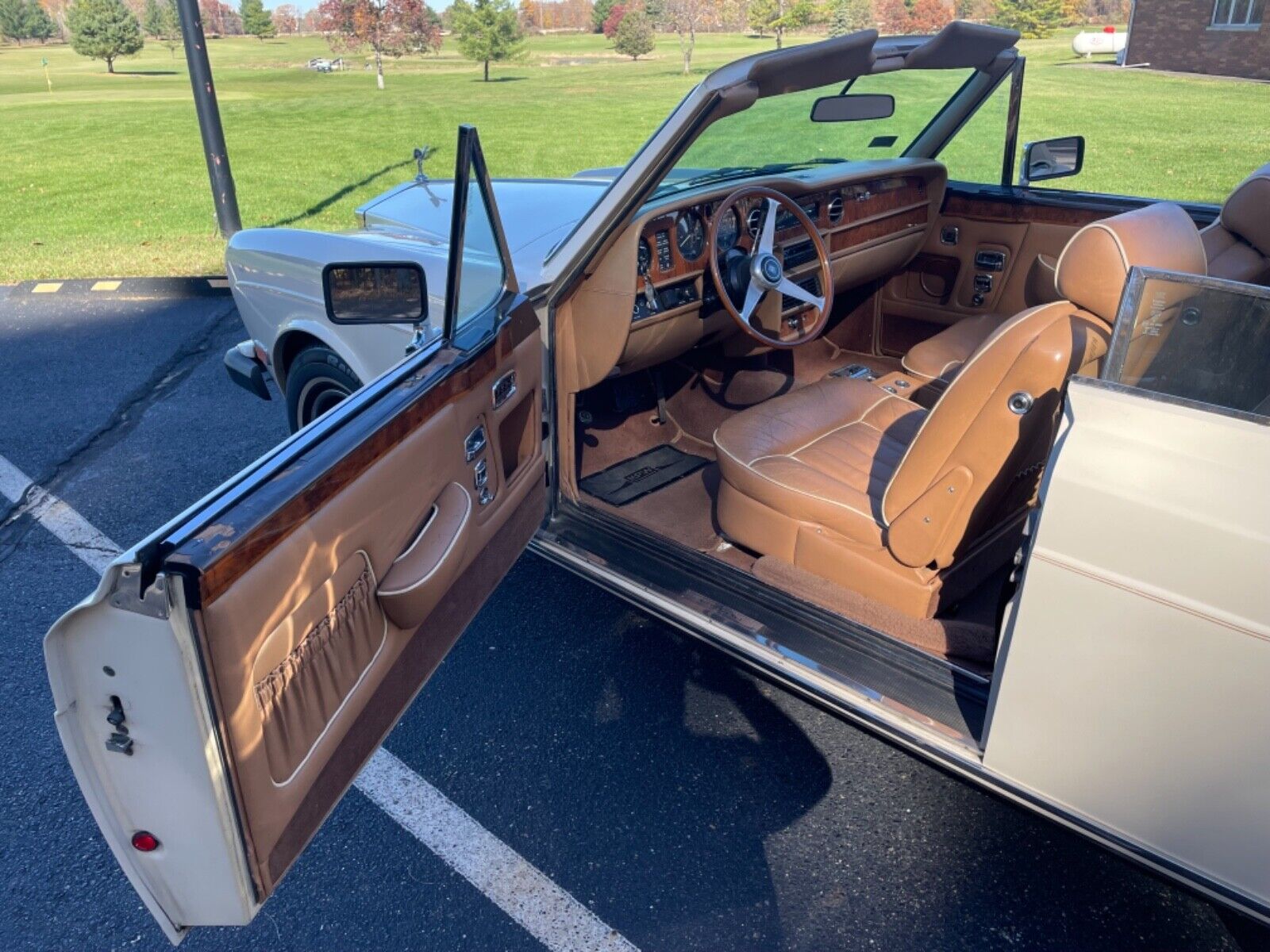 Rolls-Royce-Corniche-Cabriolet-1984-9