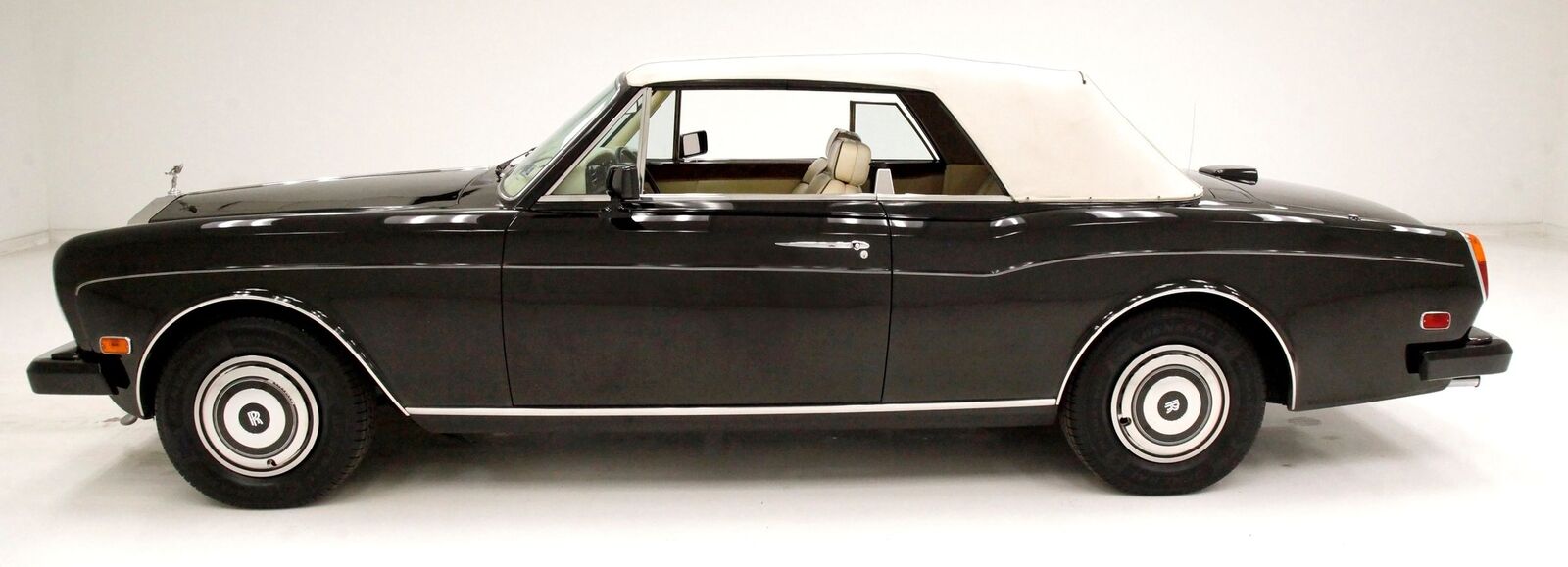 Rolls-Royce-Corniche-Cabriolet-1986-3