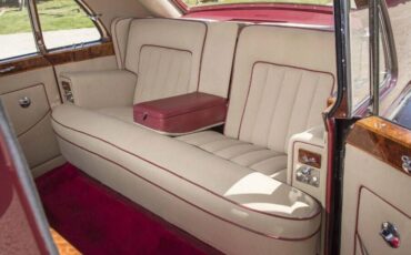 Rolls-Royce-Phantom-1962-7