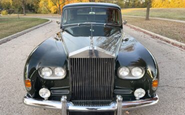 Rolls-Royce-Phantom-1964-4