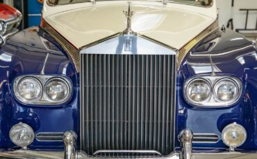 Rolls-Royce-Phantom-Limousine-1965-15