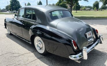 Rolls-Royce-Silver-Cloud-1958-11