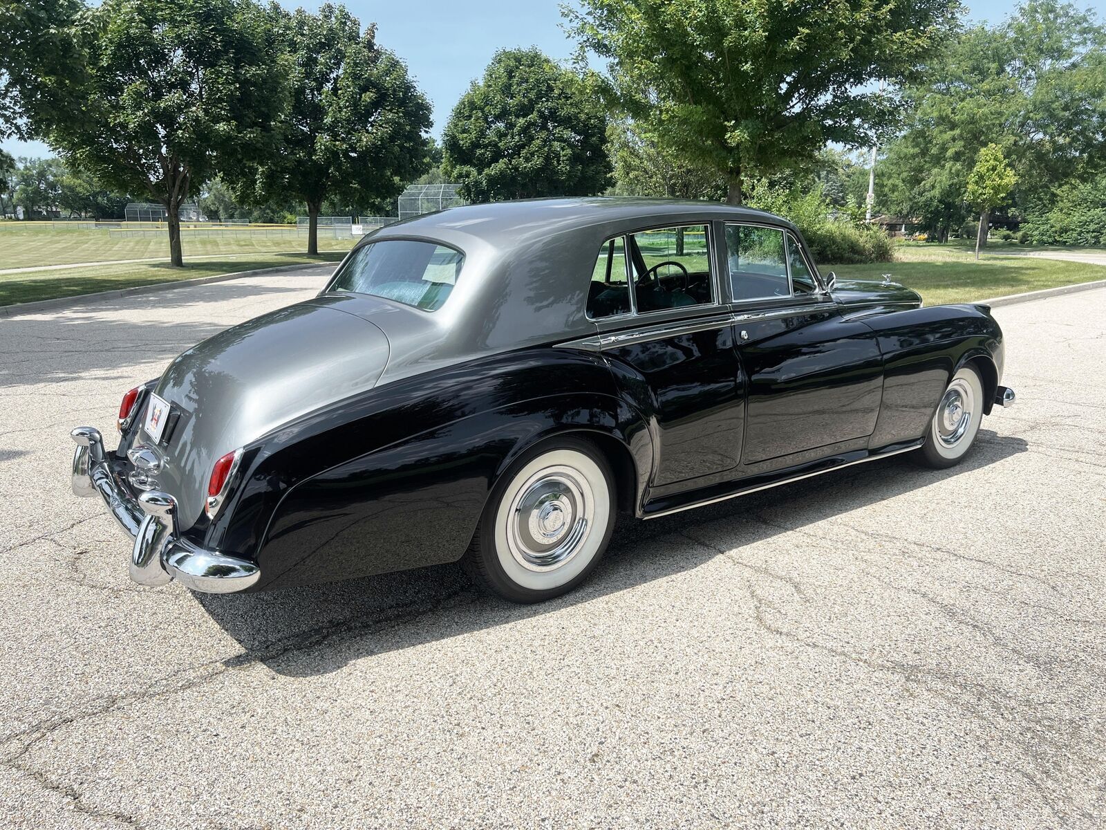 Rolls-Royce-Silver-Cloud-1958-15