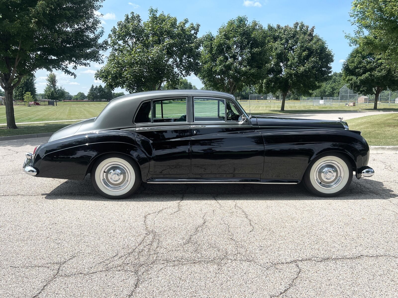 Rolls-Royce-Silver-Cloud-1958-16