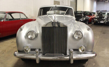 Rolls-Royce-Silver-Cloud-Berline-1962-4