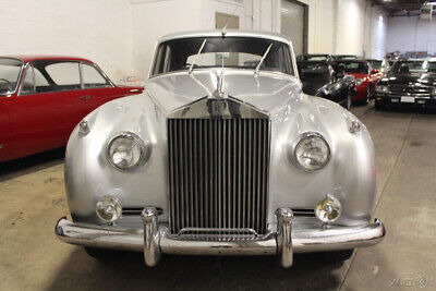 Rolls-Royce-Silver-Cloud-Berline-1962-4