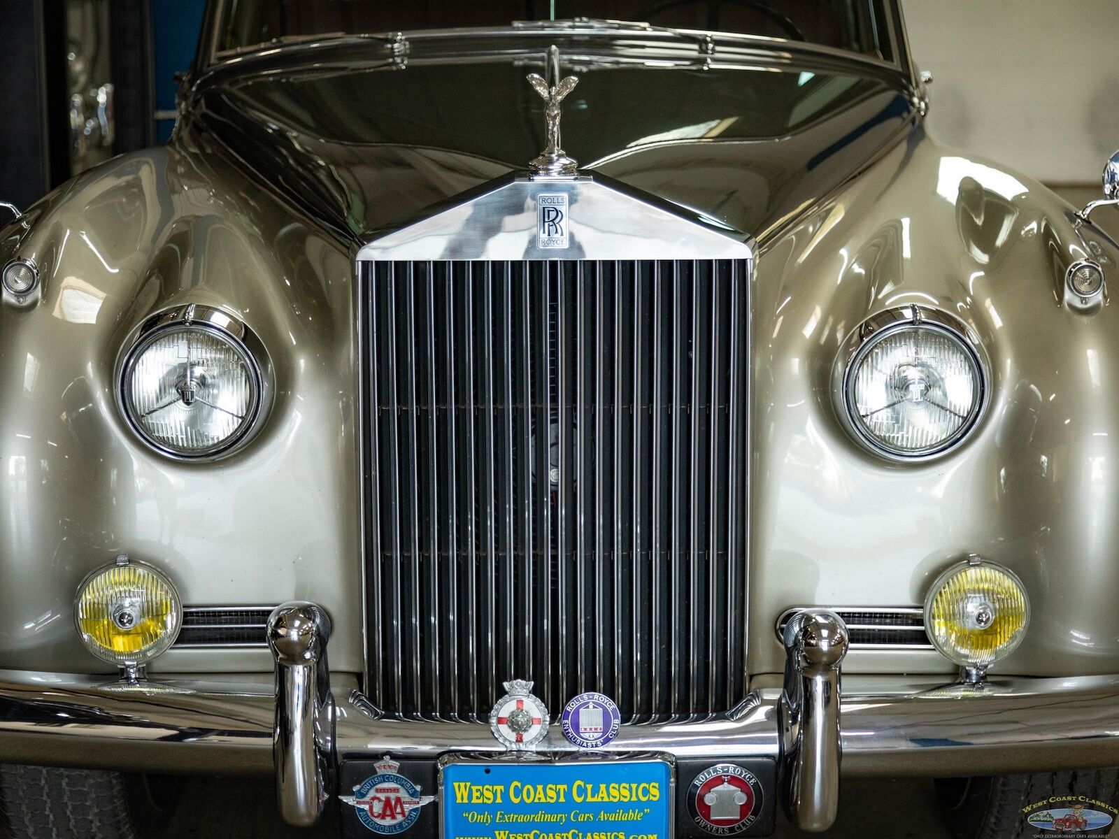 Rolls-Royce-Silver-Cloud-I-Berline-1957-14