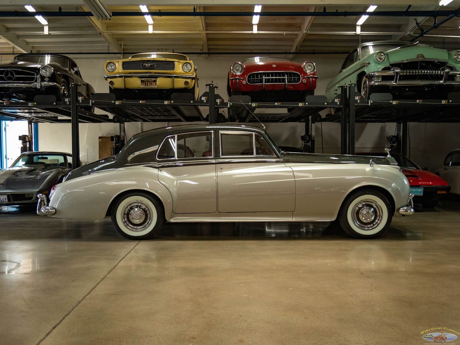 Rolls-Royce-Silver-Cloud-I-Berline-1957-2