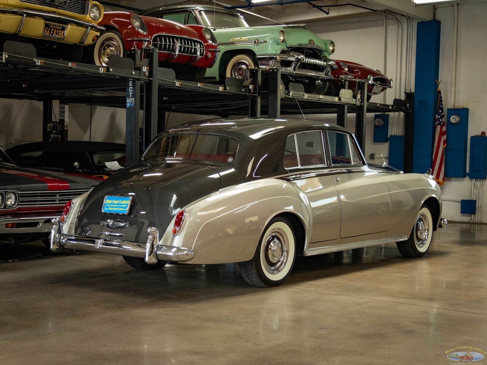 Rolls-Royce-Silver-Cloud-I-Berline-1957-23