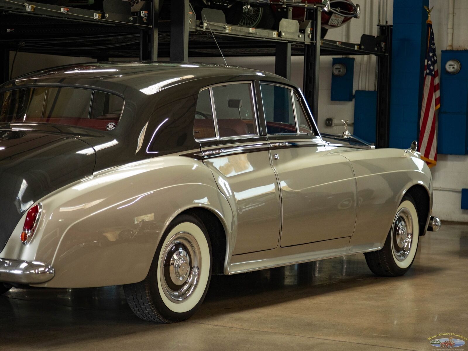 Rolls-Royce-Silver-Cloud-I-Berline-1957-25