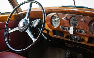 Rolls-Royce-Silver-Cloud-I-Berline-1957-38