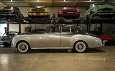 Rolls-Royce-Silver-Cloud-I-Berline-1957-5