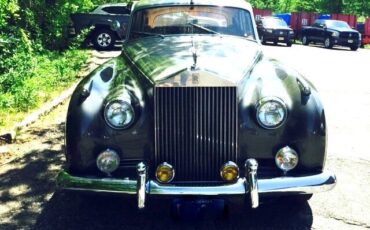 Rolls-Royce-Silver-Cloud-II-Limousine-1960-8