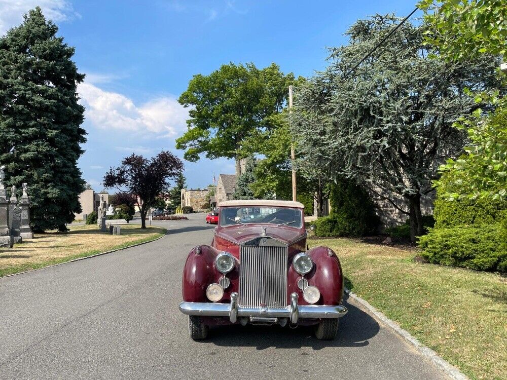 Rolls-Royce-Silver-Dawn-DHC-1953-1