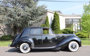 Rolls-Royce-Silver-Dawn-LHD-1951-2