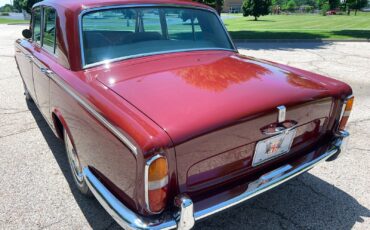 Rolls-Royce-Silver-Shadow-1966-10