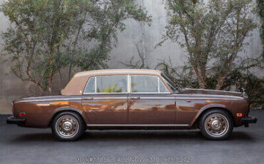 Rolls-Royce-Silver-Shadow-1976-3