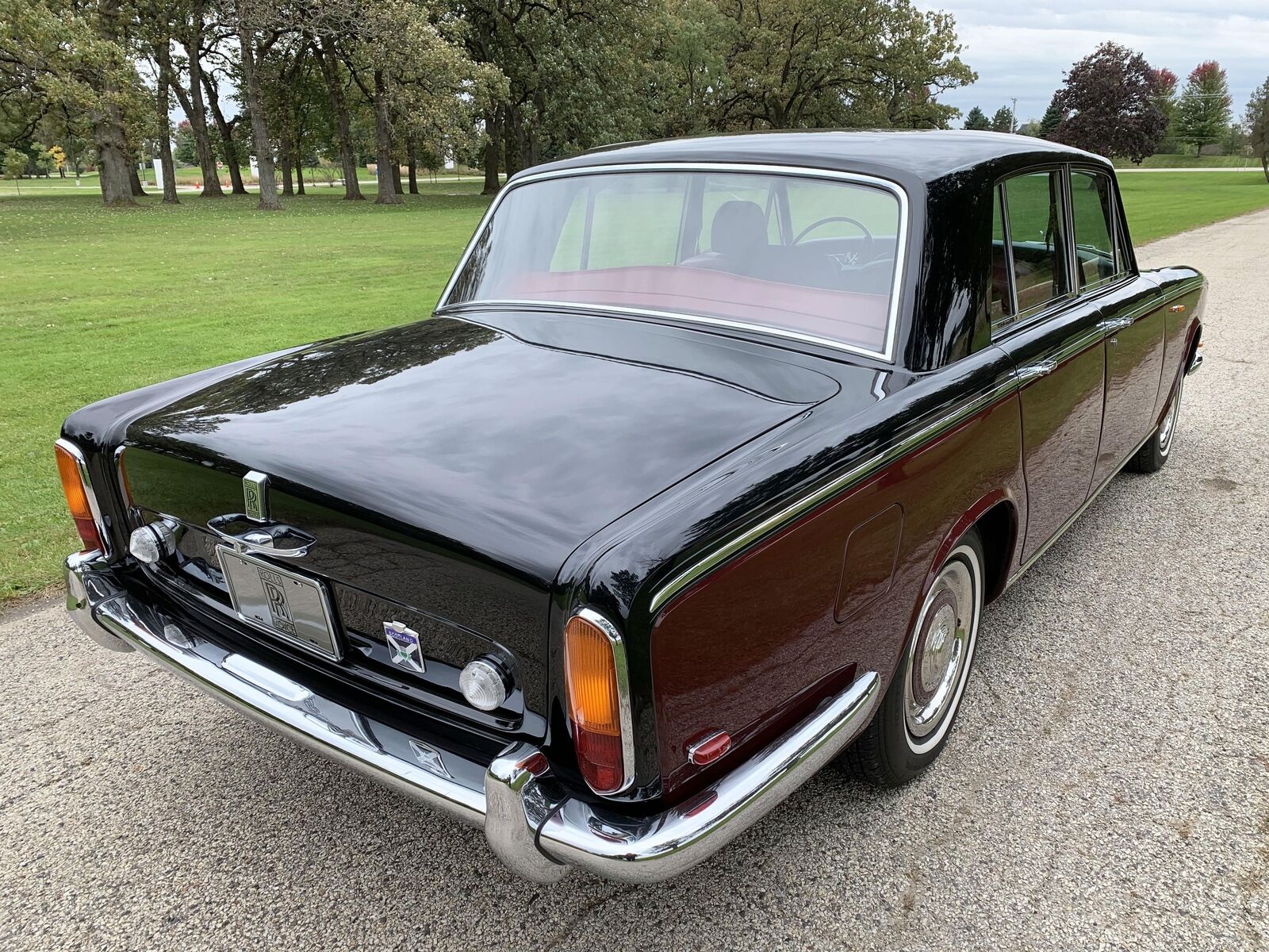 Rolls-Royce-Silver-Shadow-Berline-1969-10