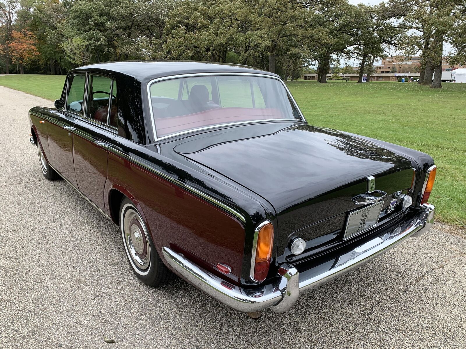 Rolls-Royce-Silver-Shadow-Berline-1969-14