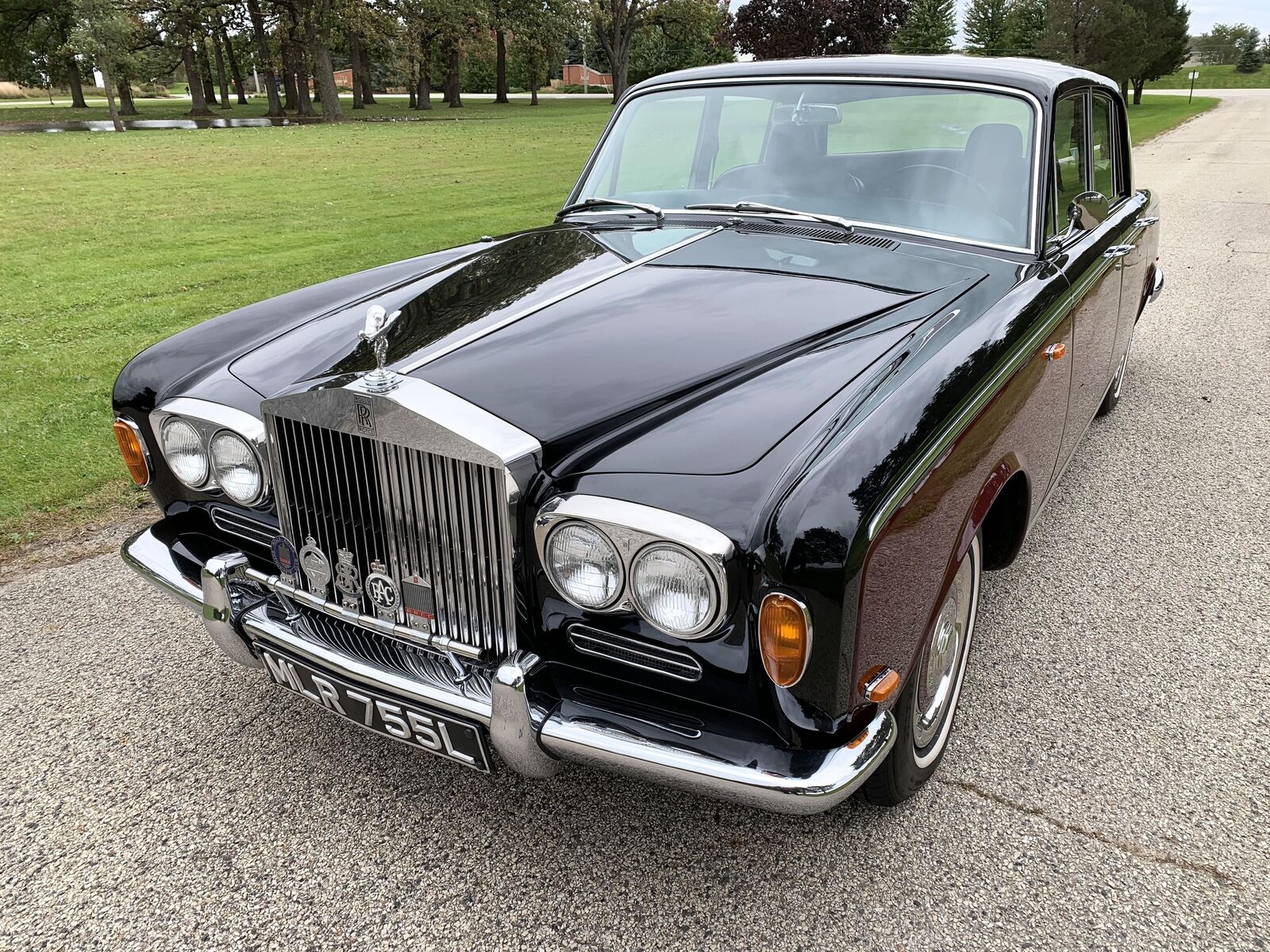 Rolls-Royce-Silver-Shadow-Berline-1969-2