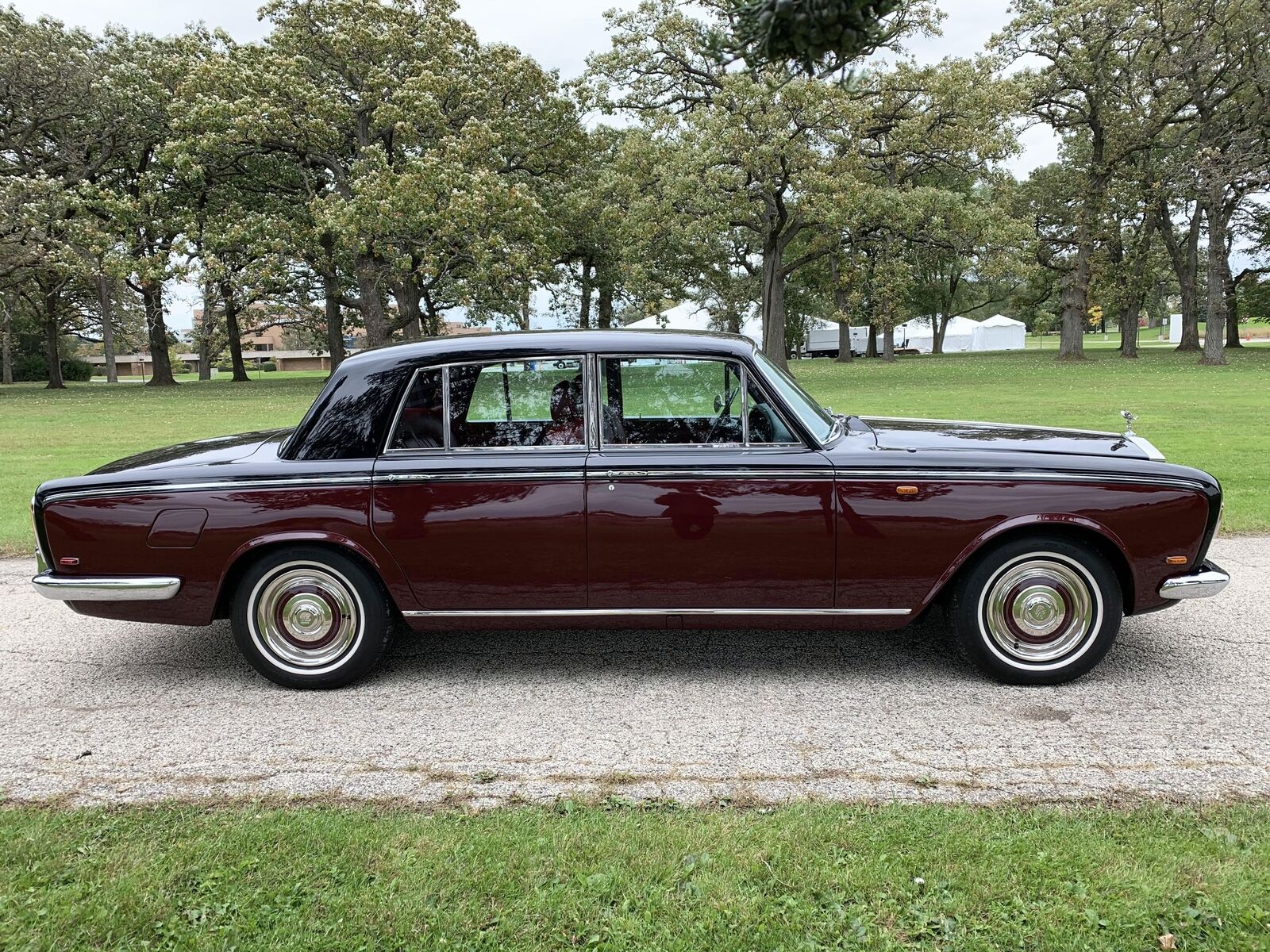 Rolls-Royce-Silver-Shadow-Berline-1969-8