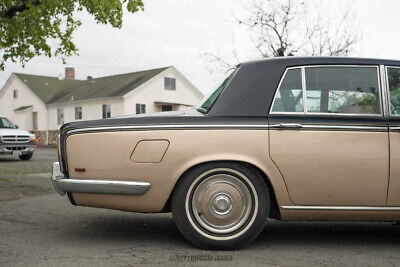 Rolls-Royce-Silver-Shadow-Berline-1969-9