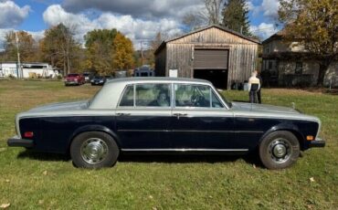 Rolls-Royce-Silver-Shadow-Berline-1979-4