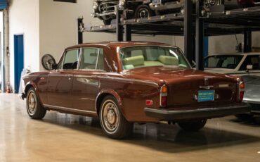 Rolls-Royce-Silver-Shadow-II-Berline-1979-15