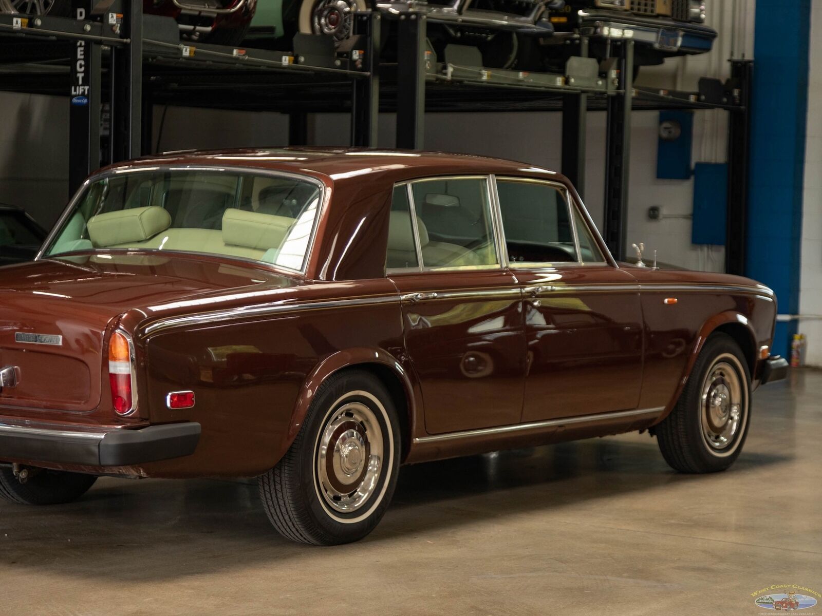 Rolls-Royce-Silver-Shadow-II-Berline-1979-20