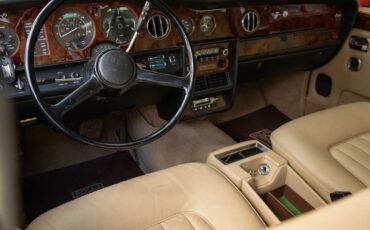 Rolls-Royce-Silver-Shadow-II-Berline-1979-26