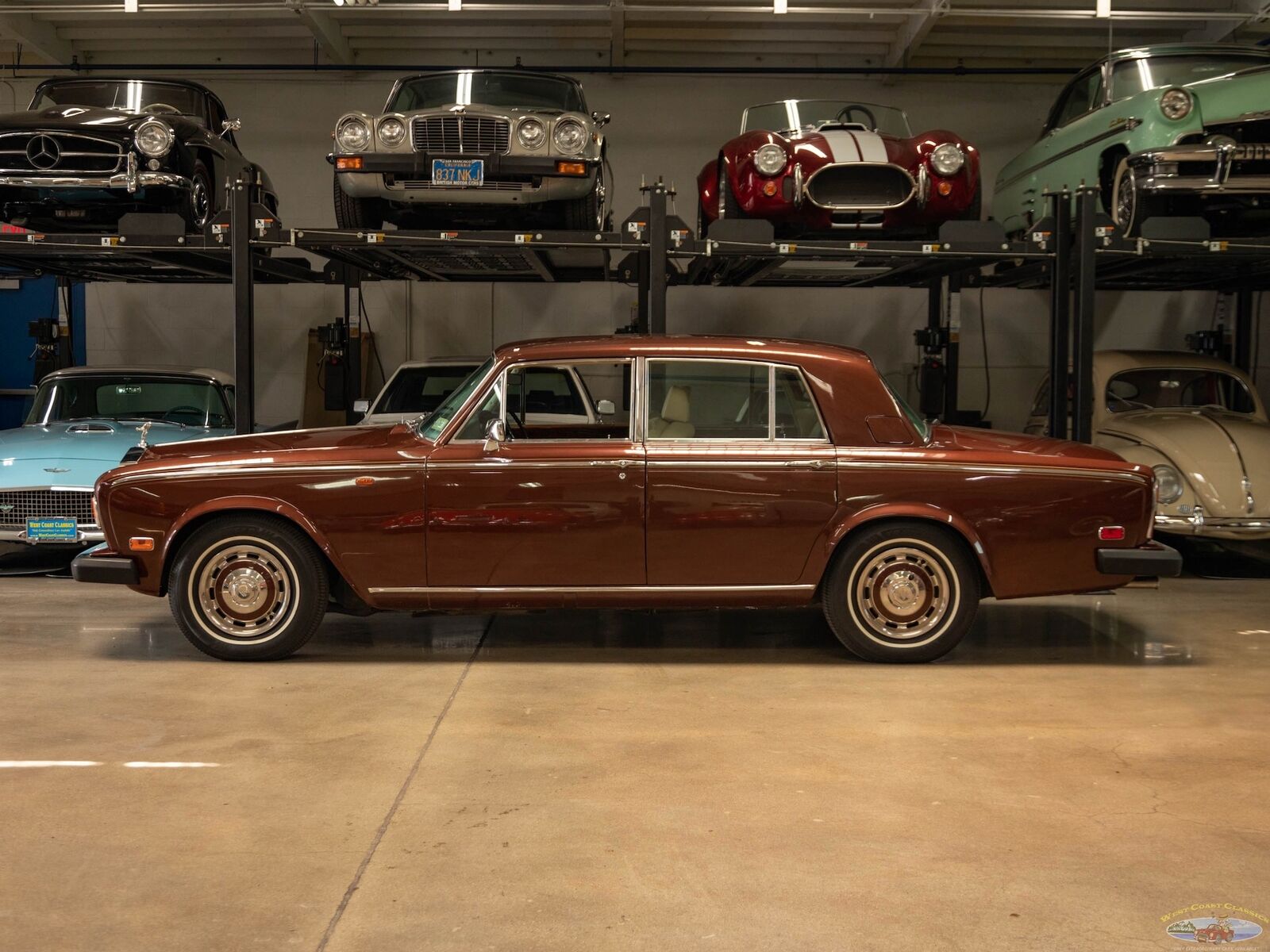 Rolls-Royce-Silver-Shadow-II-Berline-1979-5