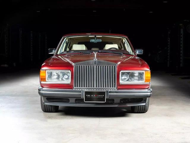 Rolls-Royce-Silver-SpiritSpurDawn-1995-1