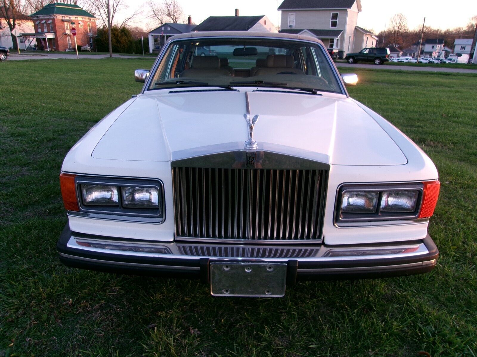 Rolls-Royce-Silver-SpiritSpurDawn-Berline-1983-11