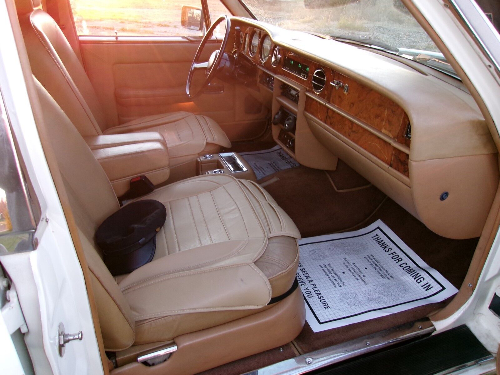 Rolls-Royce-Silver-SpiritSpurDawn-Berline-1983-22