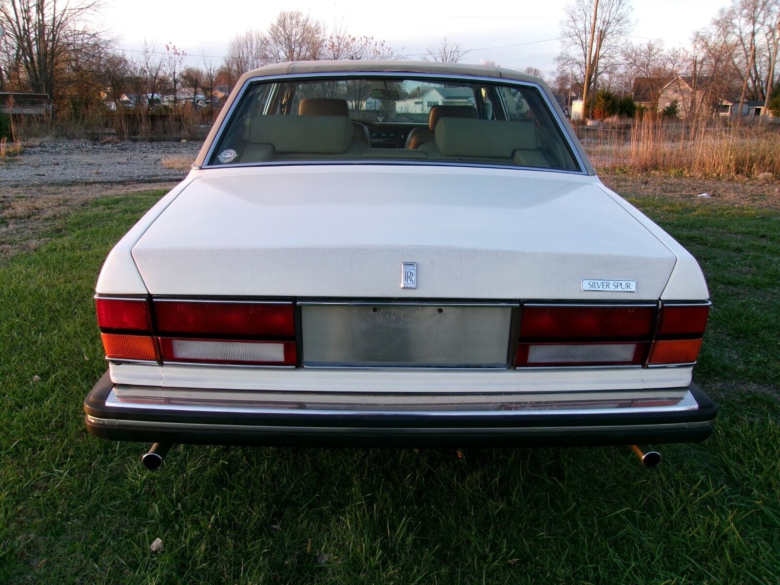 Rolls-Royce-Silver-SpiritSpurDawn-Berline-1983-3