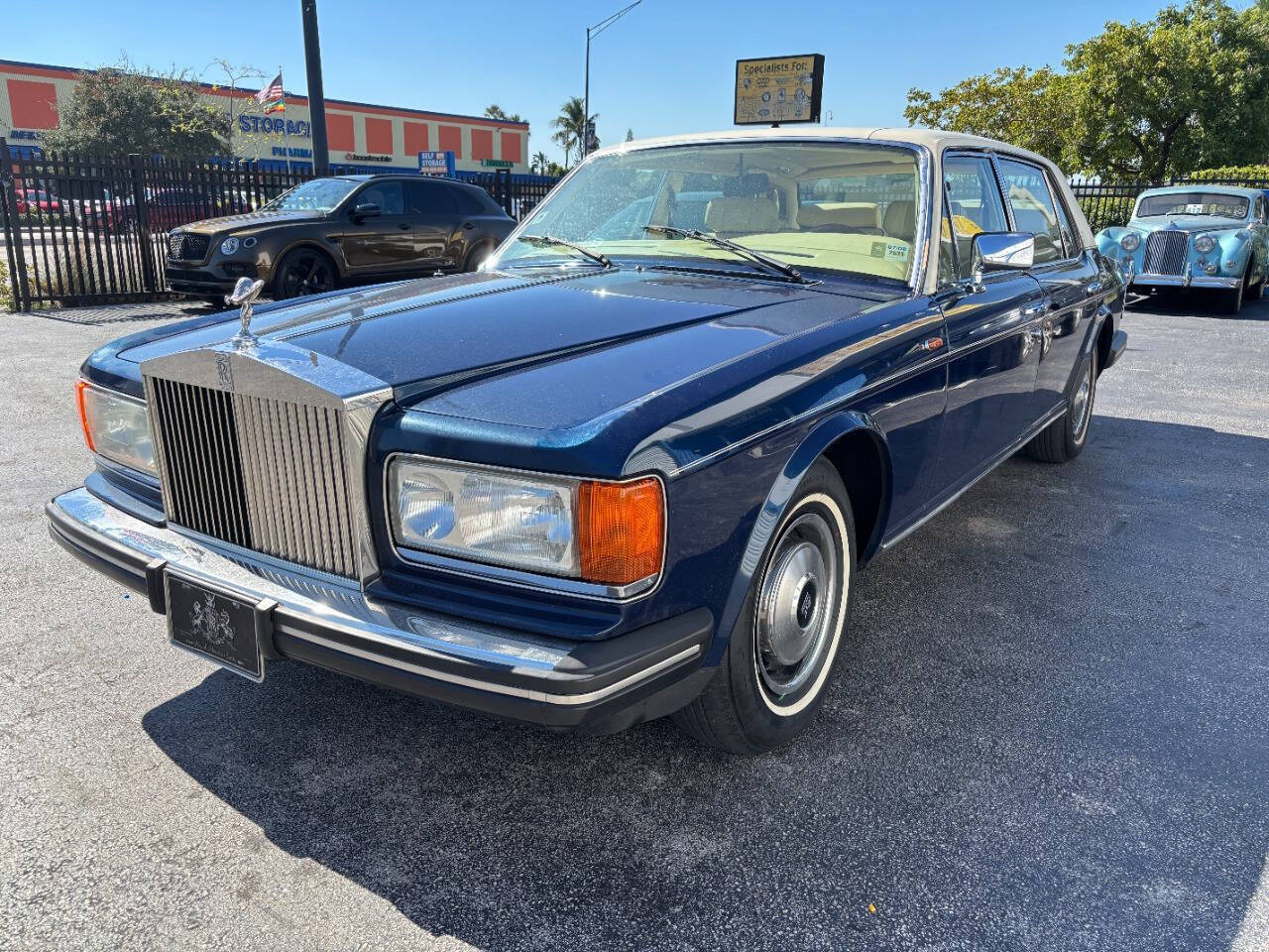 Rolls Royce Silver Spirit/Spur/Dawn Berline 1985