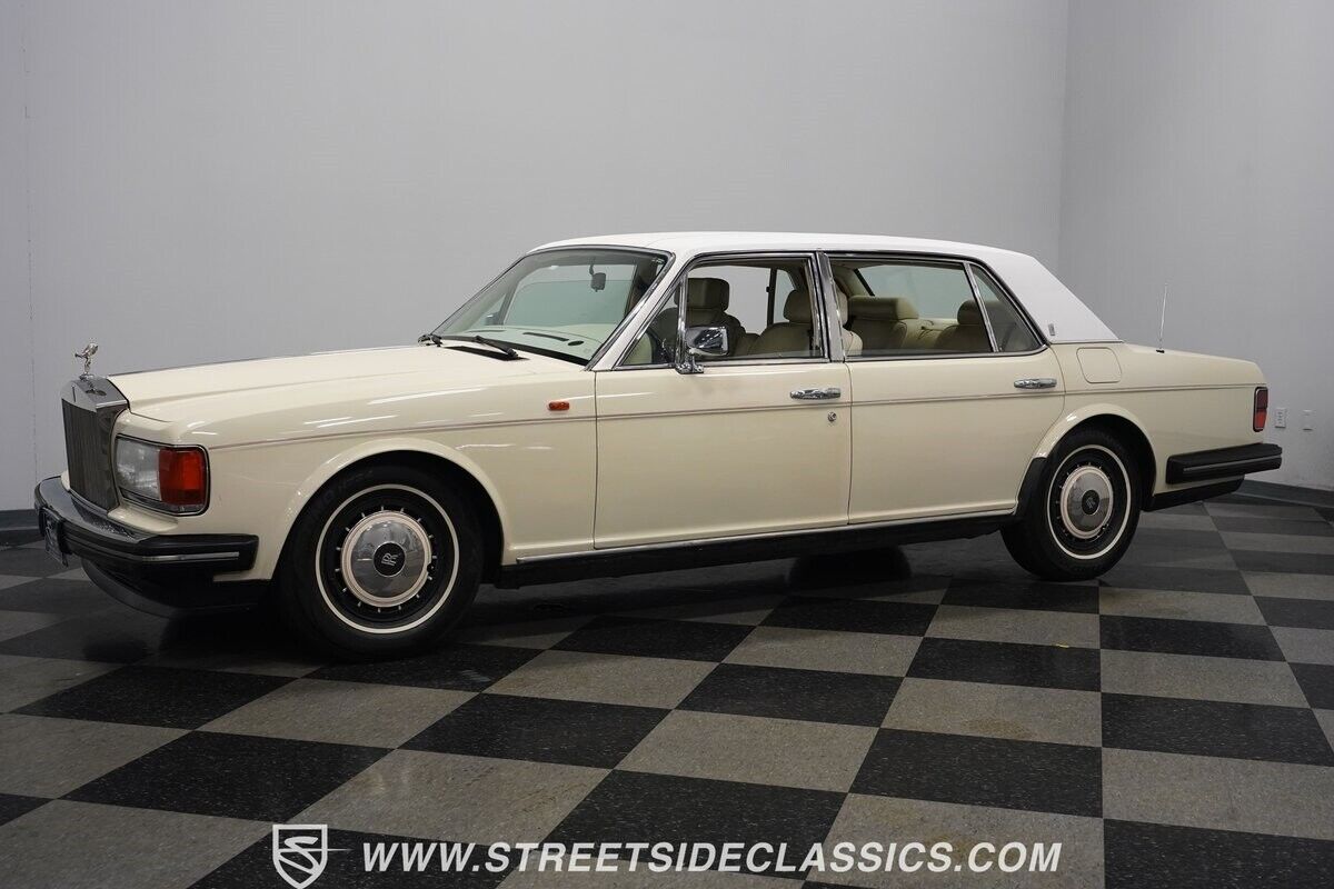 Rolls-Royce-Silver-SpiritSpurDawn-Berline-1991-7