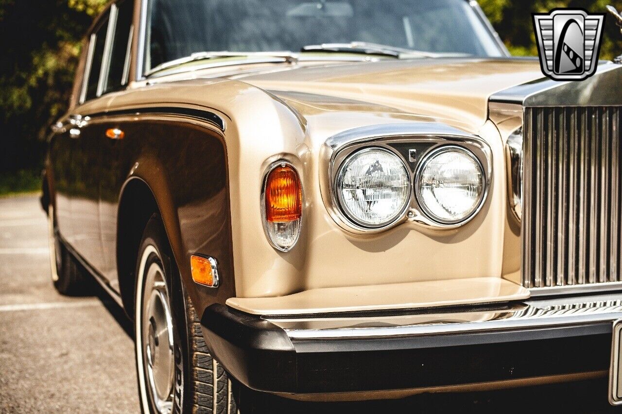 Rolls-Royce-Silver-Wraith-1979-11